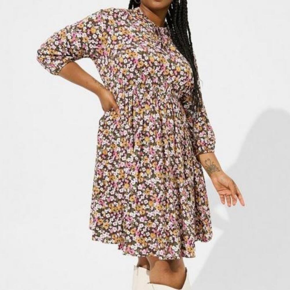 NWT Torrid Mini Stretch Challis Front Keyhole Dress Size 2/2X